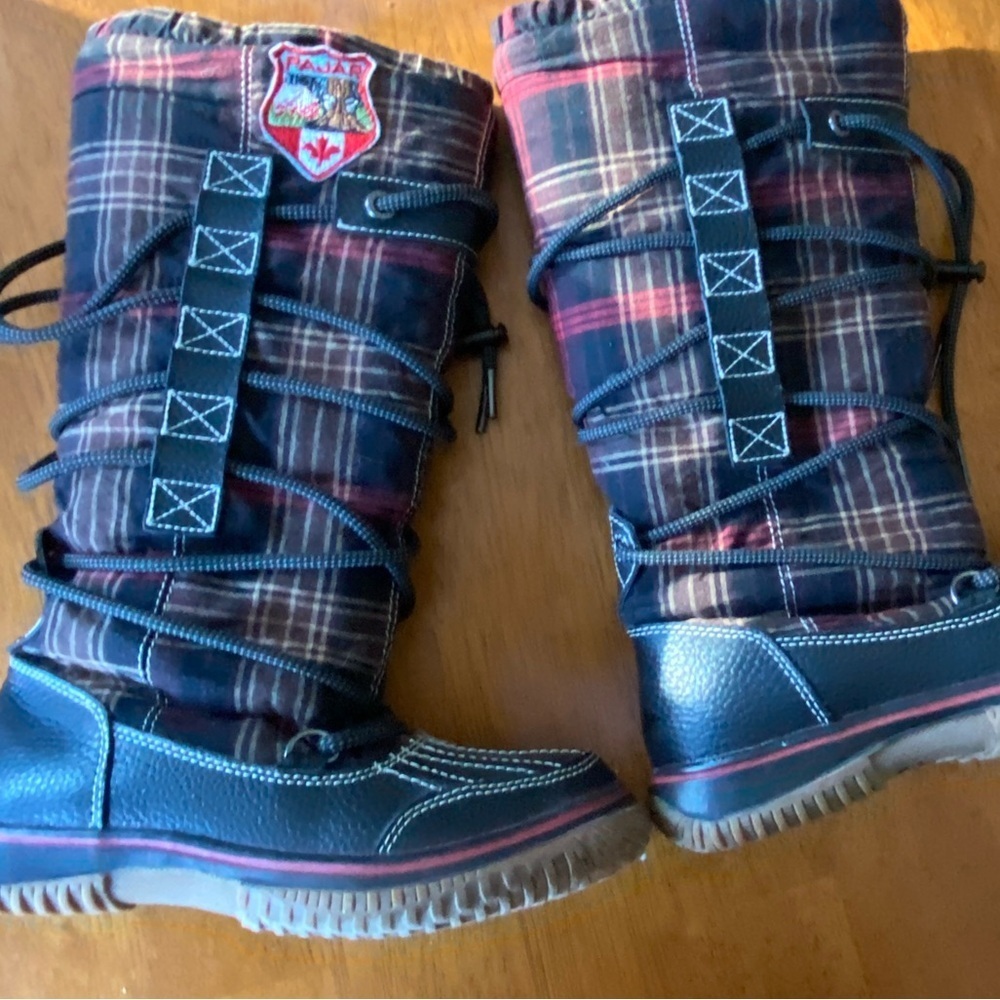 Pajar Canada Plaid Lace-Up Winter Snow Boots Faux Fur Lined Womens 5.5